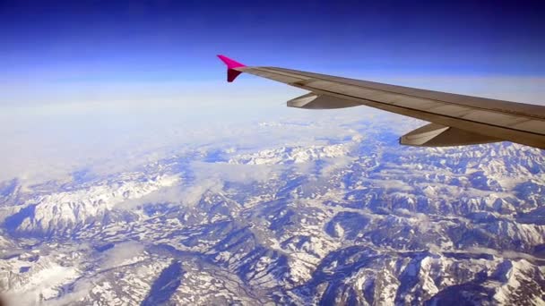 Cordillera de los Alpes tiro aéreo — Vídeos de Stock