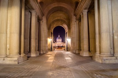 Fransız paris louvre Passage