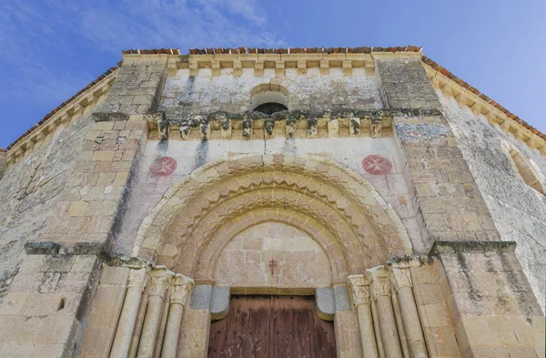 韦拉克鲁斯中世纪教会，在塞哥维亚，西班牙古代圣殿教堂. — 图库照片
