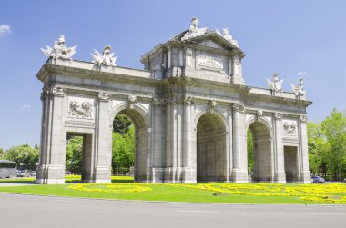 Puerta de alcala, madrid, İspanya. ünlü İspanyol landmark