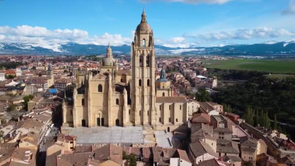 Aerial view of Segovia Cathedral, famous tourist attraction in Castile and Leon, Spain. — Video
