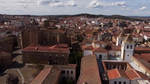 Veduta aerea di Caceres, patrimonio mondiale dell'Unesco in Estremadura, Spagna. — Video Stock