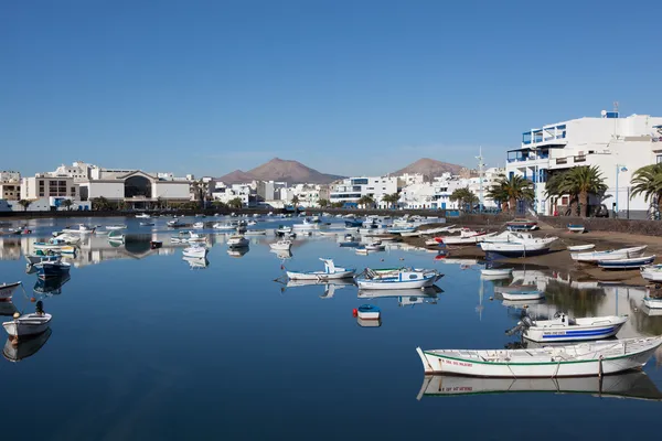 El puerto deportivo de Arrecife —  Fotos de Stock