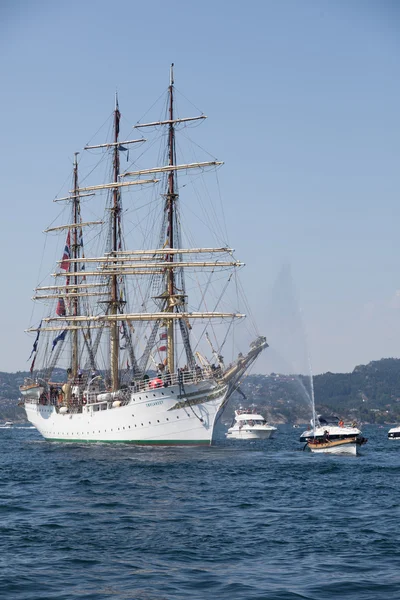 背の高い船レース ベルゲン — ストック写真
