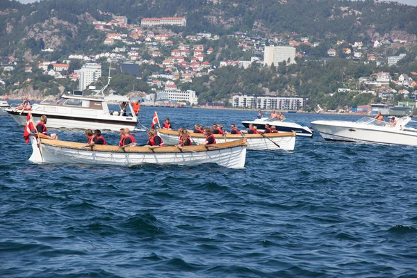 Carreras de barcos altos Bergen —  Fotos de Stock