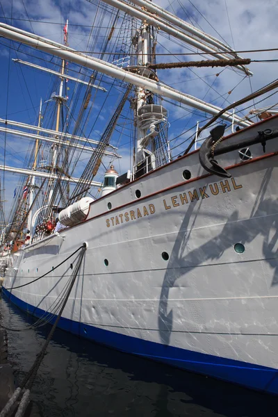 Carreras de barcos altos Bergen —  Fotos de Stock