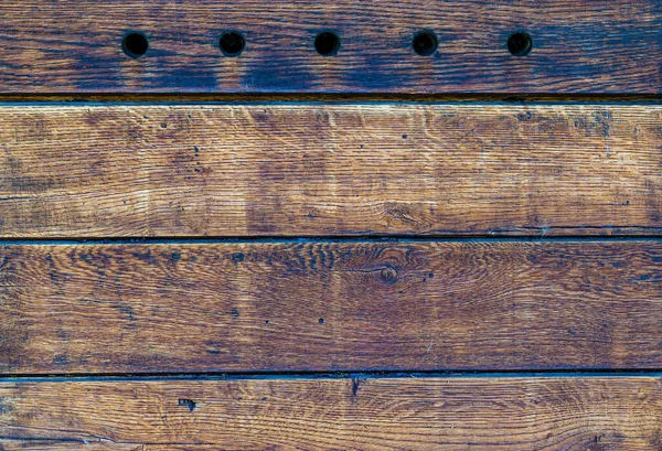 Alte Holzplatte Mit Horizontal Angeordneten Runden Löchern Konzept Für Textur — Stockfoto