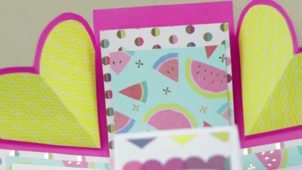 Monte Son Cadeau Pour Saint Valentin Décoration Romantique Papier Scrapbook — Video