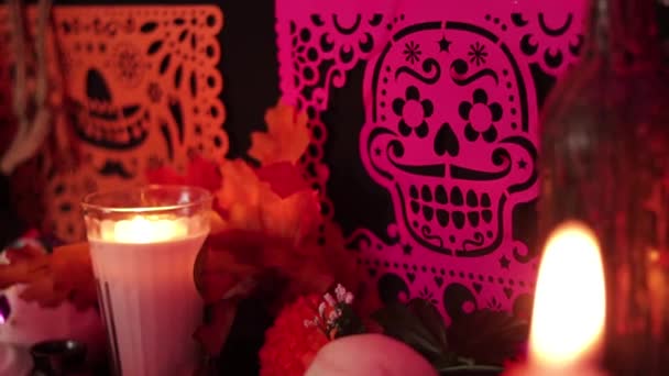 Holtak Napja Mexikói Hagyomány Kultúra Vallás Gyertyák Cukorkoponyák Paprika Pikádó — Stock videók