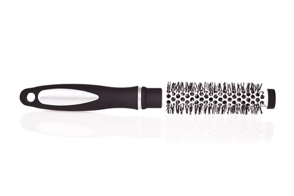 Beyaz bir arka plan üzerinde izole termal yuvarlak saç fırçası — Stok fotoğraf
