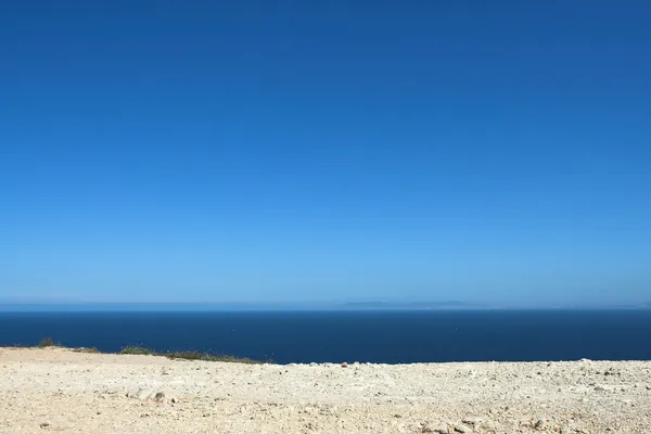 Rand des Kaps von espichel mit Blick auf den atlantischen Ozeanhorizont — Stockfoto