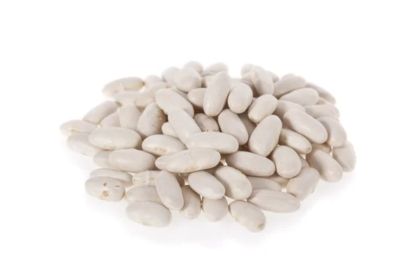 カネリーニ豆または白、白い背景で隔離 — ストック写真