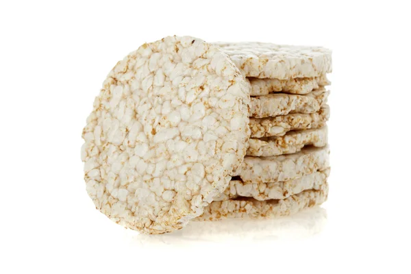 Diyet pirinç kek beyaz zemin üzerinde izole kazık — Stok fotoğraf