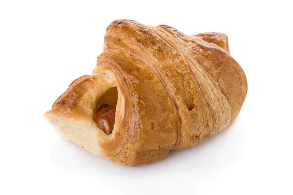 Croissant farci au jambon et fromage fondu isolé sur blanc — Photo