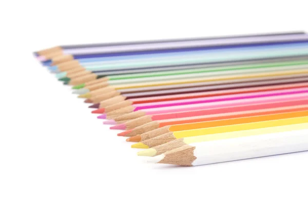 Farbstifte Kollektion isoliert auf weißem Hintergrund — Stockfoto