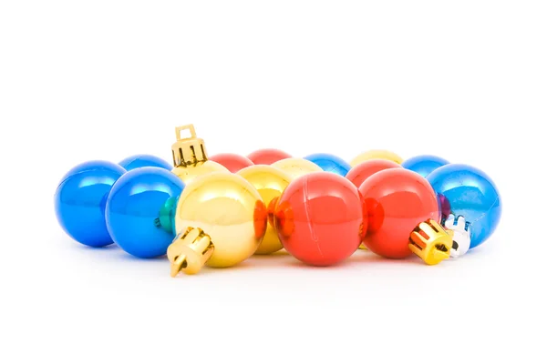 Varie palle di Natale isolate su sfondo bianco — Foto Stock
