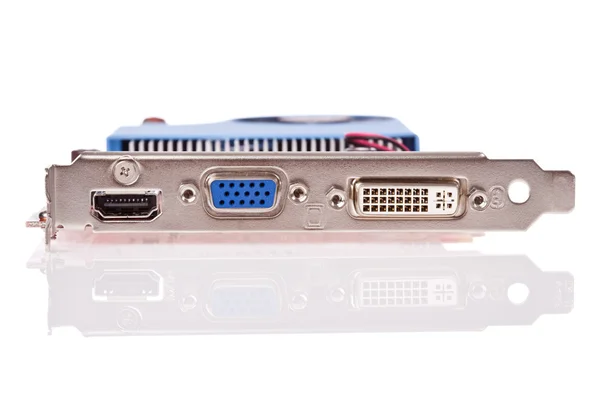 Tarjeta de vídeo con conectores HDMI, VGA y DVI aislados sobre fondo blanco — Foto de Stock