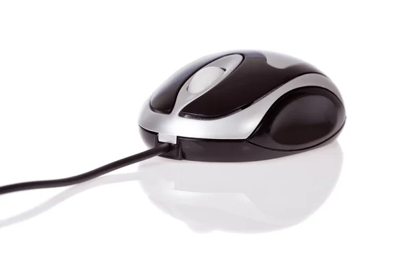 Mysz optyczna z kabla na białym tle na białym tle — Zdjęcie stockowe