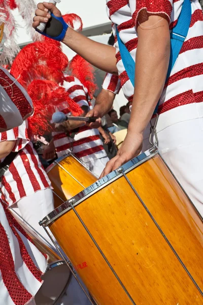 Close-up of a drummer member of the Bateria section of the Brazilian Carnival — Stock Photo, Image