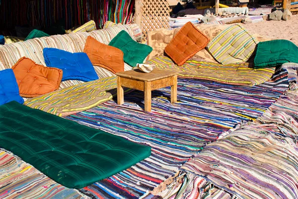 Bedouin cafe on the beach in Egypt — Stock Photo, Image