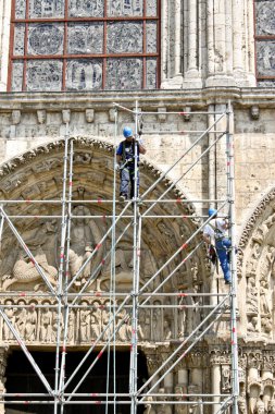 işçiler de chartres Katedrali yeniden inşası