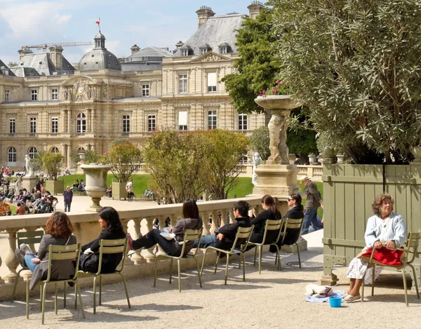 Em Luxembourg Gardens, Paris — Fotografia de Stock