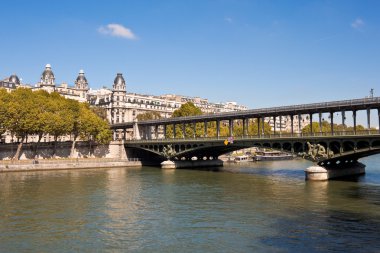 Pont de Bir-Hakeim