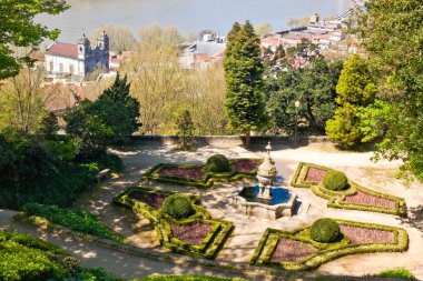 Kristal Sarayı bahçelerine Porto