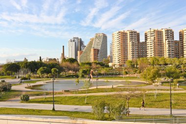 bir park ve Valencia yerleşim alanı