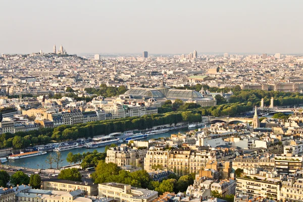 View of Paris from the Eiffel tower — Stock Photo, Image