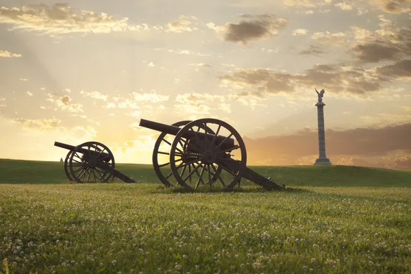 Cañones en Antietam (Sharpsburg) Campo de batalla en Maryland — Foto de Stock