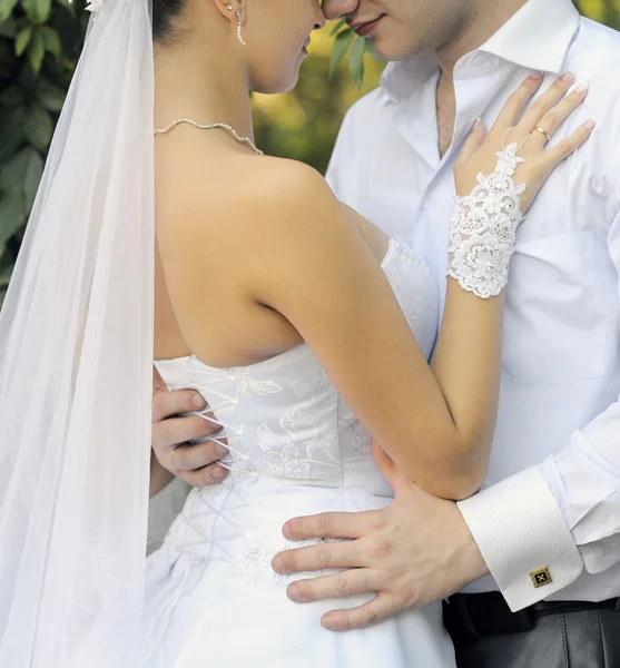 Çift düğün günü üzerinde.