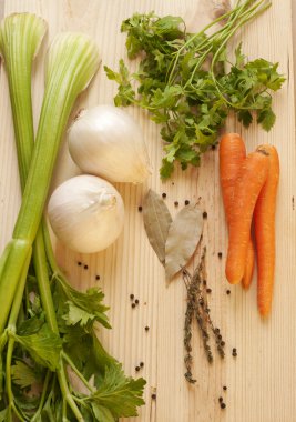 sebzeler, otlar ve baharatlar stoğu için