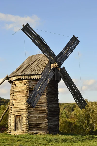 Väderkvarn — Stockfoto