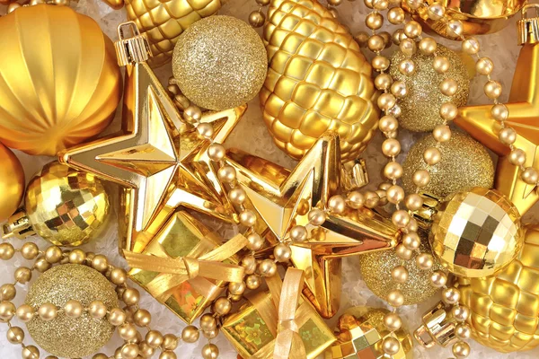 Gouden kerstversiering — Stockfoto