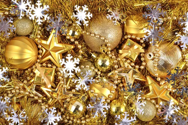 Altın ve gümüş Noel süsleri