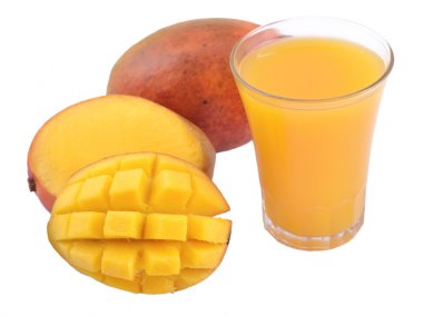 Mango, mango suyu bir bardak