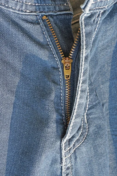 Closeup mužské otevřené džíny zip — Stock fotografie