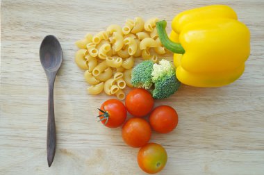 makarna malzemeleri kavramı (Üstten Görünüm)