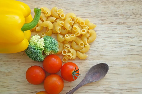 Conceito de ingredientes de macarrão (vista de cima ) — Fotografia de Stock