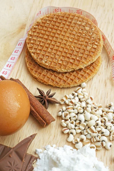 Fazendo waffle stroop — Fotografia de Stock