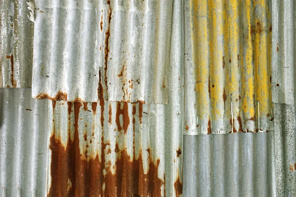 Old Texture and rusty zinc fence background — Stock Photo, Image