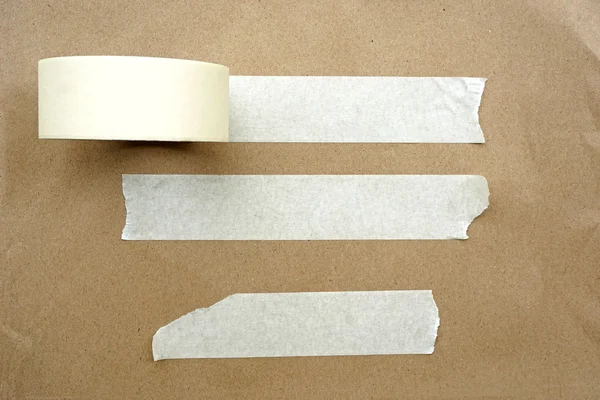 Papier brun avec ruban blanc pour fond — Photo