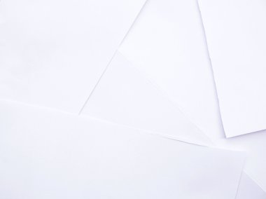 Beyaz arka plan için kağıt parçaları