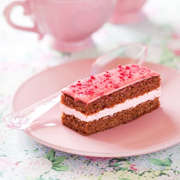 Gâteau au chocolat et framboise — Photo