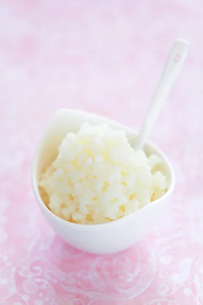 Tapiokapudding mit Rosenwasser — Stockfoto