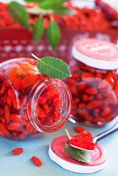 Goji berry jam with vanilla — Stock Photo, Image