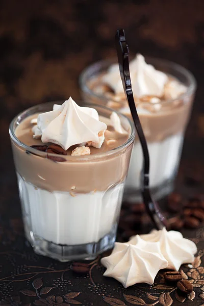 Dessert with meringue — Stock Photo, Image