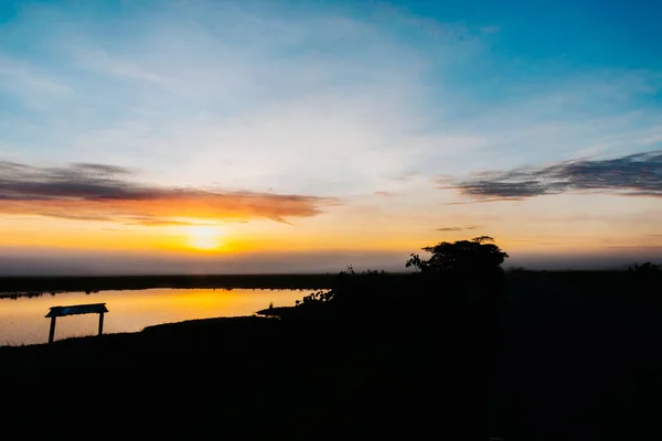 Красивый Впечатляющий Восход Солнца Колумбии Любимым Человеком — стоковое фото