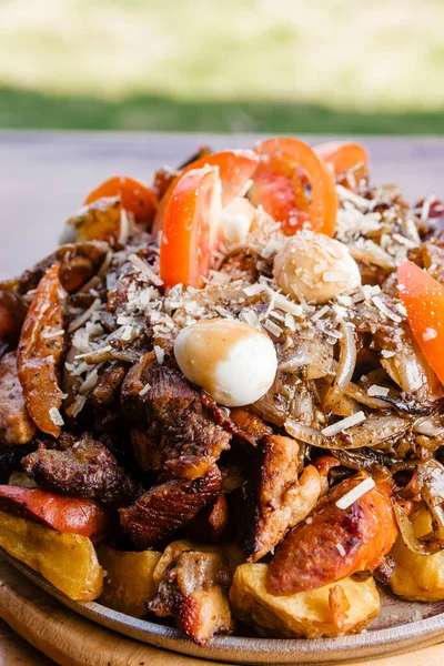 Chilaquiles junior&amp;#39;s grill Stockfotos, lizenzfreie Chilaquiles junior&amp;#39;s ...